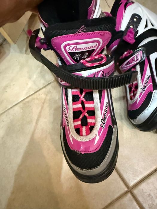 Коньки хоккейные