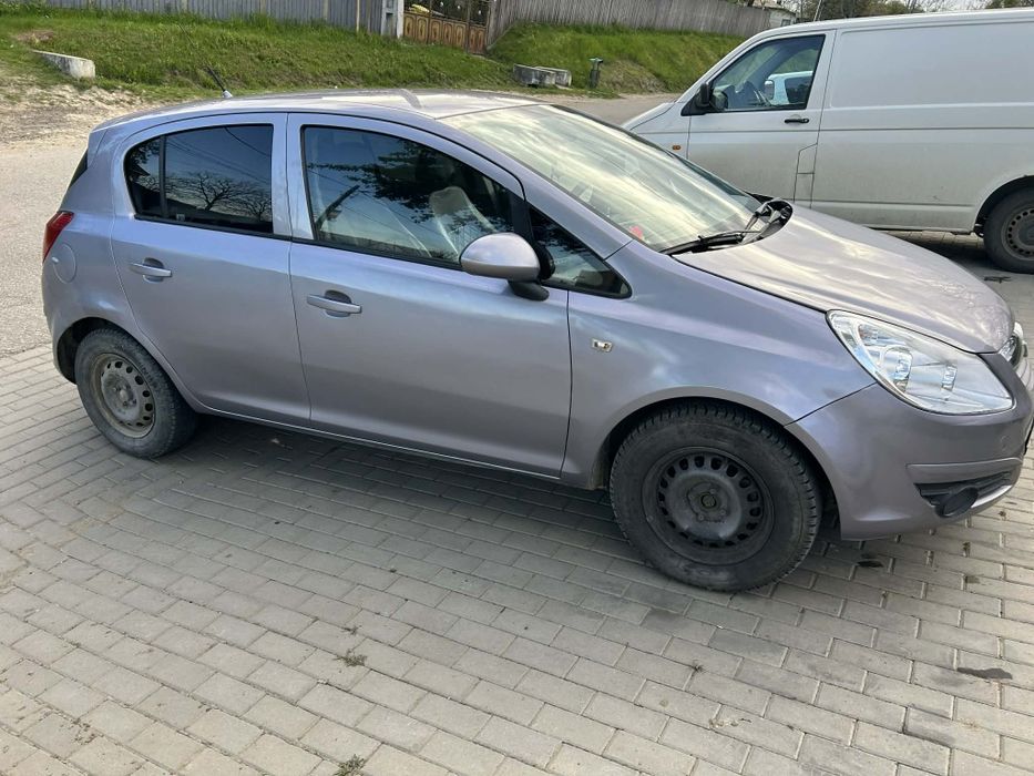 Opel corsa D 1.2 benizana