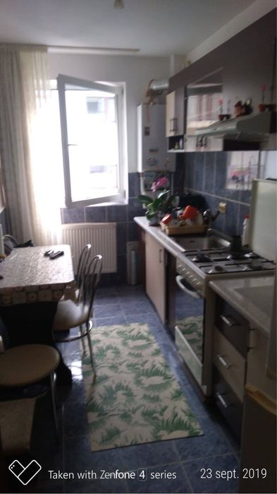 Inchiriez ap.2 camere Floresti
