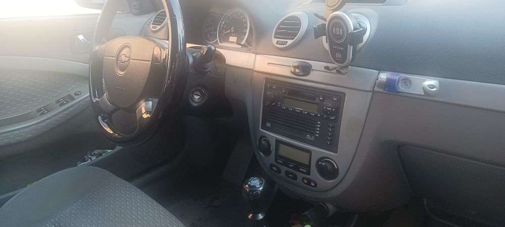 Продавам Шевролет Нубира 1.6 газ бензин