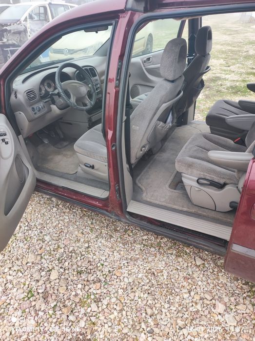 Крайслер Вояжер  2.5 CRDI- На Части