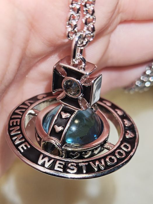 Colier Vivienne Westwood x NANA