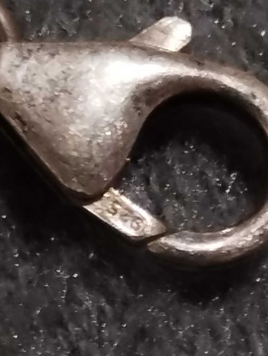 Ланец за врат запазен със сребро