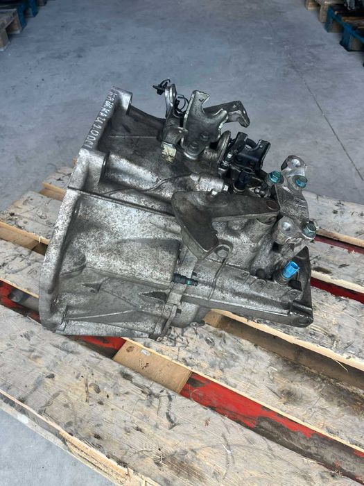 Скоростна Кутия NISSAN QASHQAI 2.0 DCI 150к.с.-Ръчна 6ск.