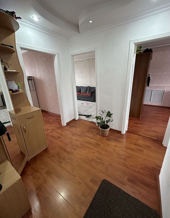 Продается 3-комн (6-33, 5 эт)
