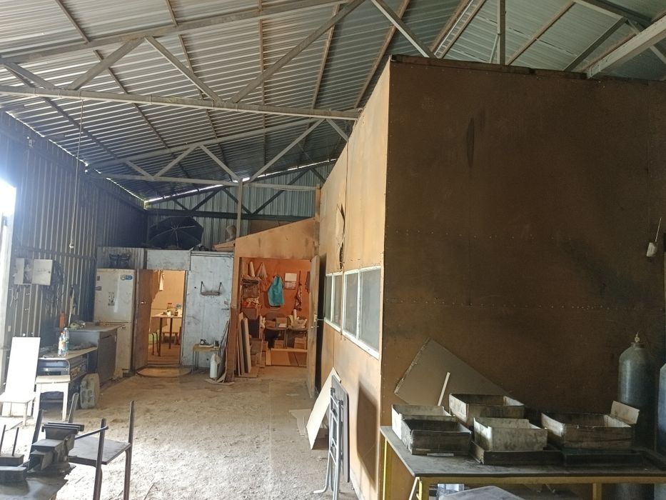 Продам Ангар 280м²