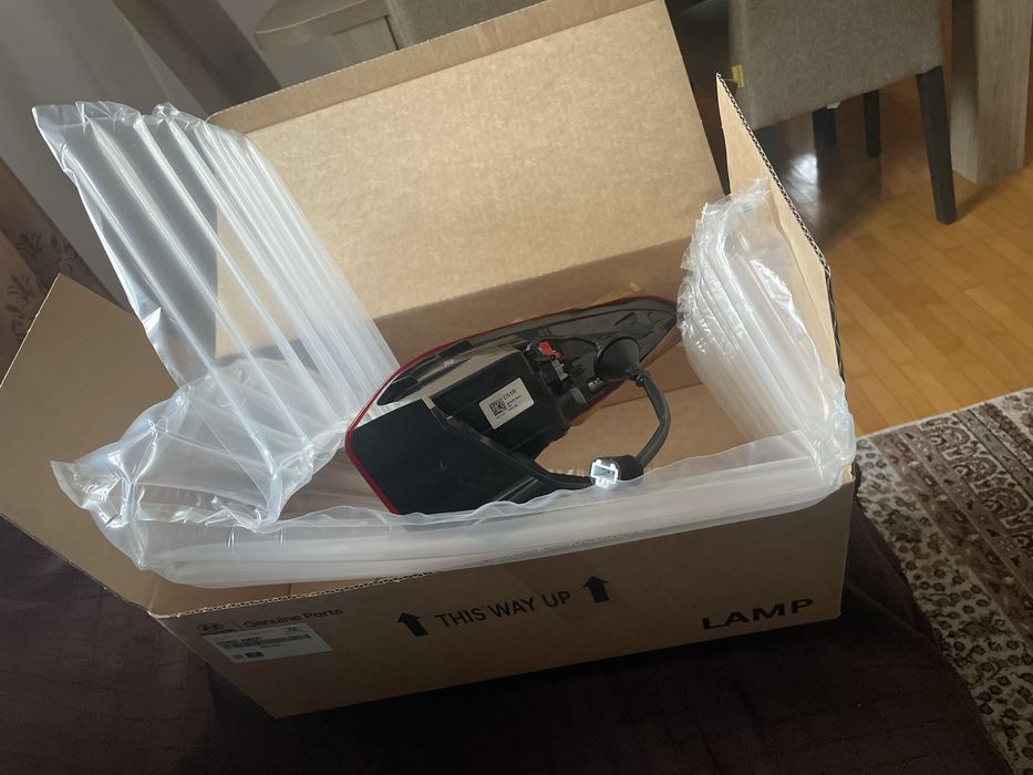 Lampă stop dreapta Hyundai Kona electric 2023 Noua