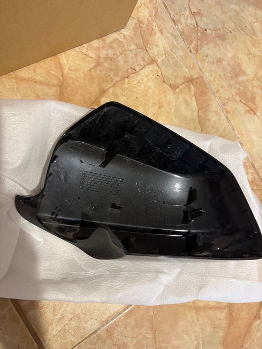 Капаци за огледала