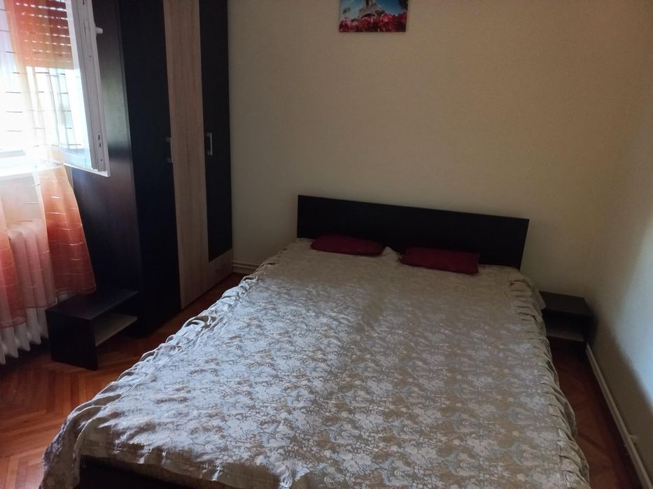 Se închiriază apartamentul 3 camere Dâmbu