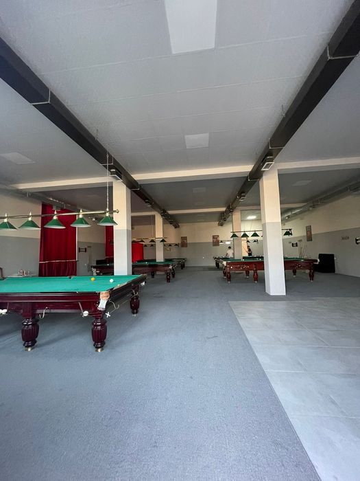 Бильярдный стол сатылады.