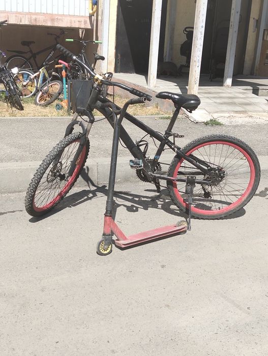 Продам Велик и самакат,