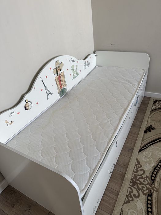 Продам детскую кровать