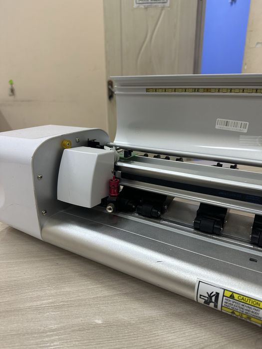 продаю Skycut CA310