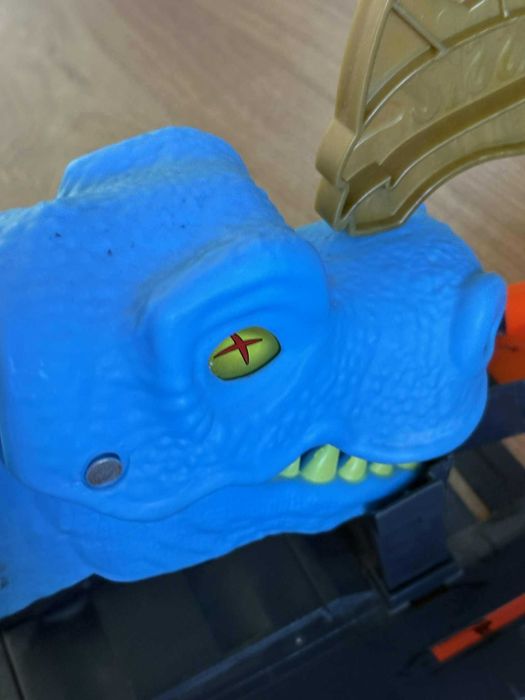 Hot Wheels, T-Rex писта