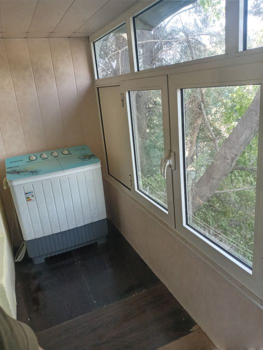 3 хонали, 3-каватда, 2 та балконли КВАРТИРА СРОЧНИ СОТИЛАДИ