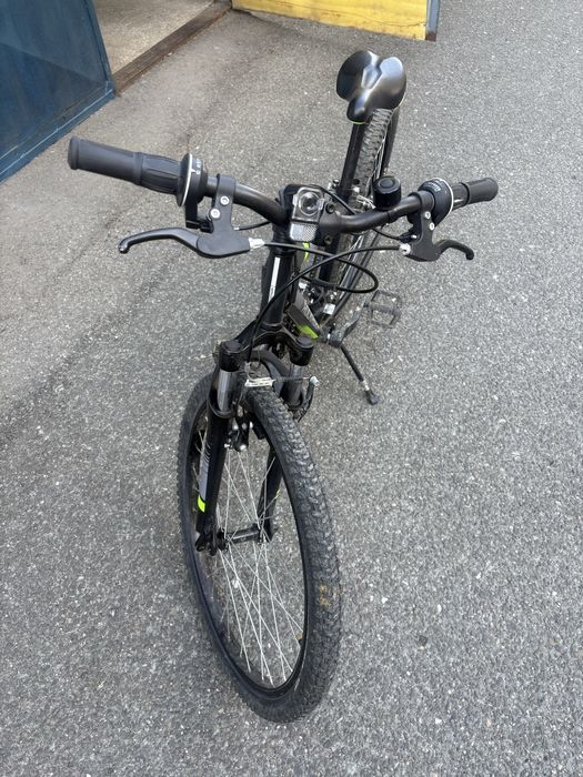 Vand bicicleta Rockrider 7-12 ani pe 24