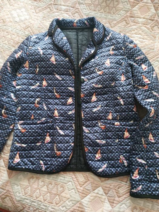 Продам куртки женские