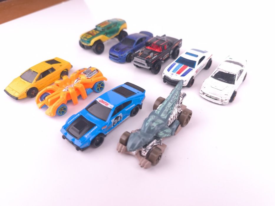 Продам машинки Hot Wheels