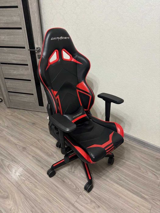 Игровое кресло Dx Racer  оригинал