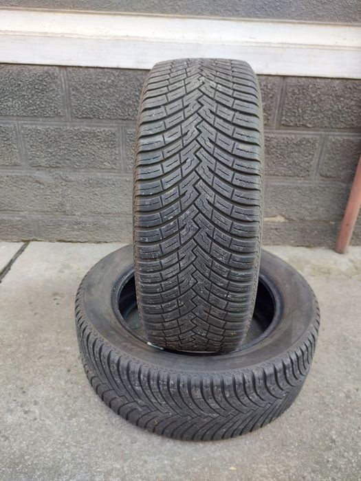 Vând 2 Cauciucuri 215/55/17 Pirelli All Season DOT 2022 Import Germani