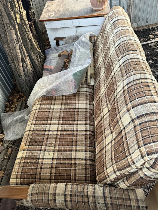 Продам диван