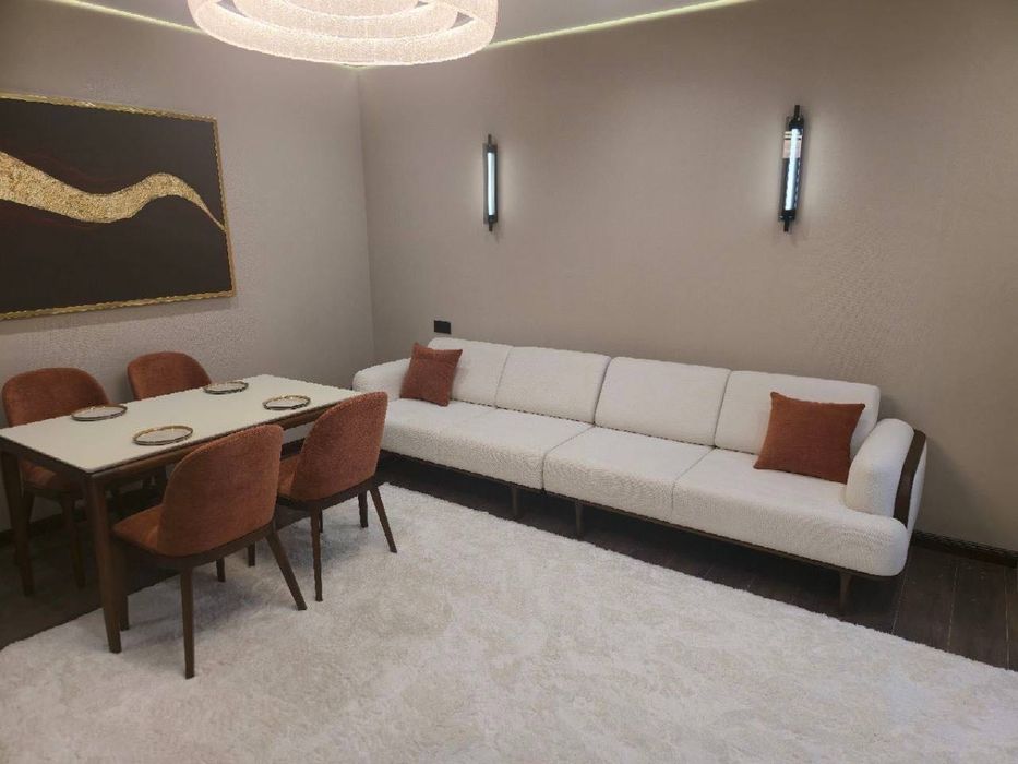 Новостройка Продается 2 комнатная квартира ремонт метро Ойбек