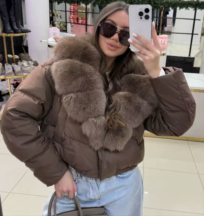 Gecute cioco cu guler de blana de vulpe