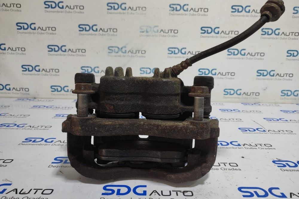 Etrier stânga fata pe dublu Renault Master 2.3 Euro 5/6