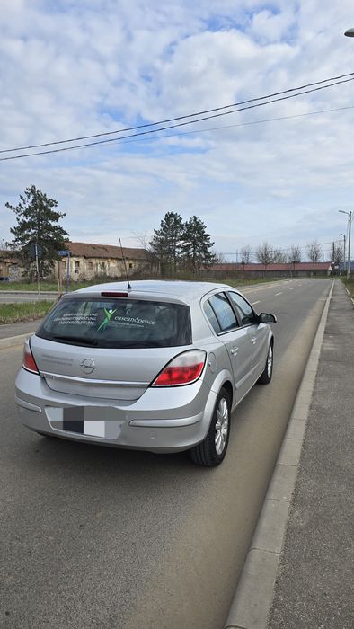 Vând Opel Astra H, 1.6 benzina, XEP, cutie automata easytronic