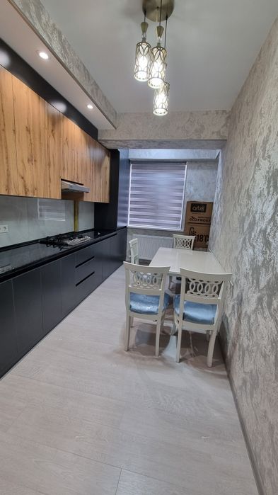 Сдаются квартира иностранцам с обстановкой новый ремонт . 500$