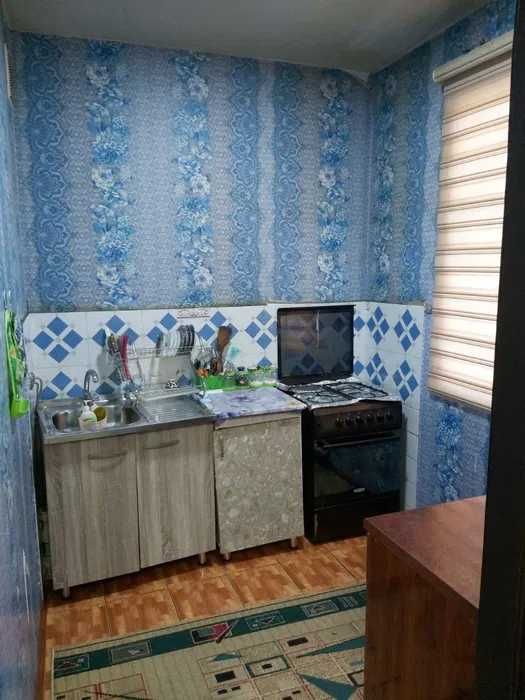 Продаётся 2 комнатная квартира - массив Феруза (2/1/4)