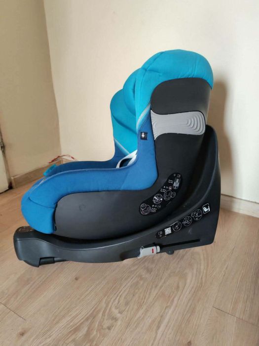 Продавам столче за кола Cybex Sirona в добро състояние