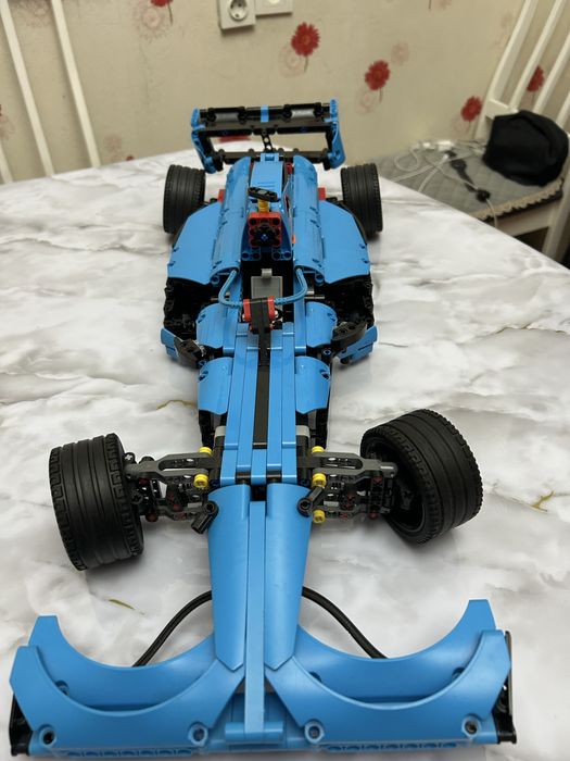 Продаю лего машину