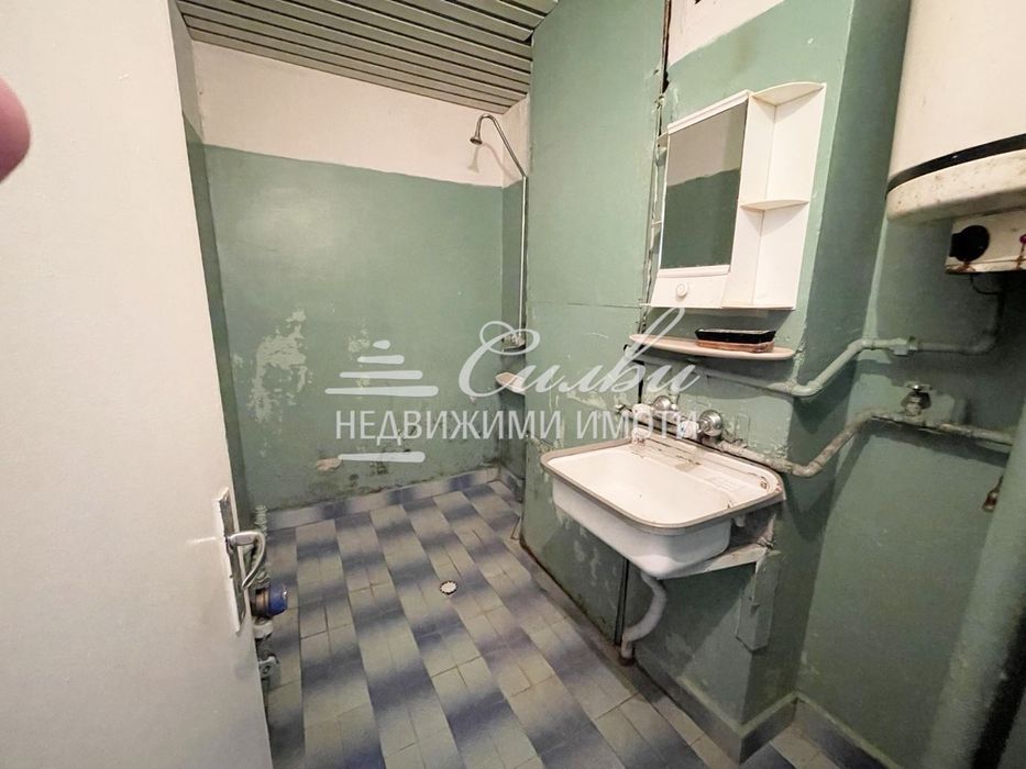 Продава се Тристаен апартамент в Шумен, Боян Българанов 1 - 77 кв.м за 1027 €/кв.м - Снимка #6