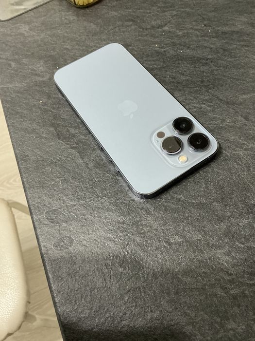 IPhone 13 pro 256 гб