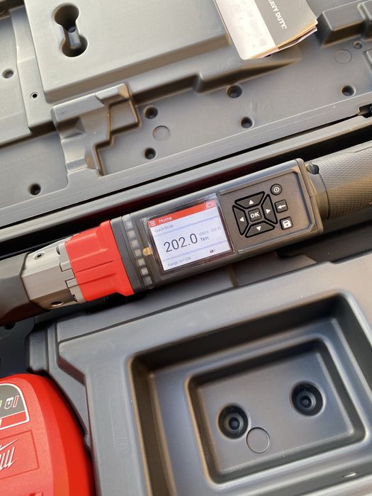 Cheie dinamometrică Milwaukee M12 ONEFTR12
