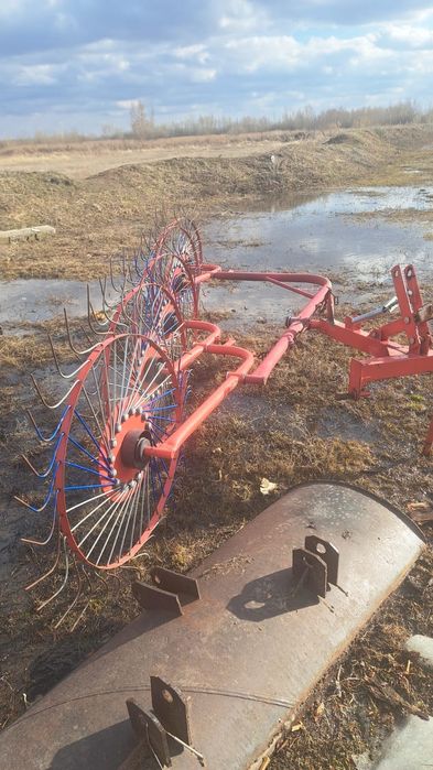 Продам трактор  т 25