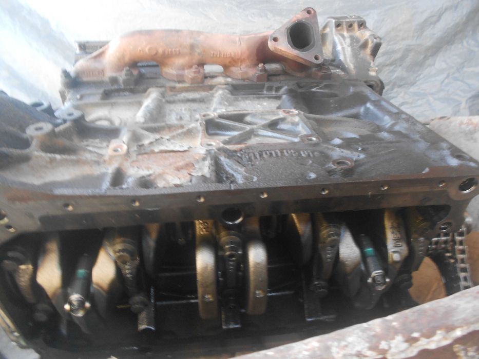 Части за бус мерцедес спринтер 313CDI двигател