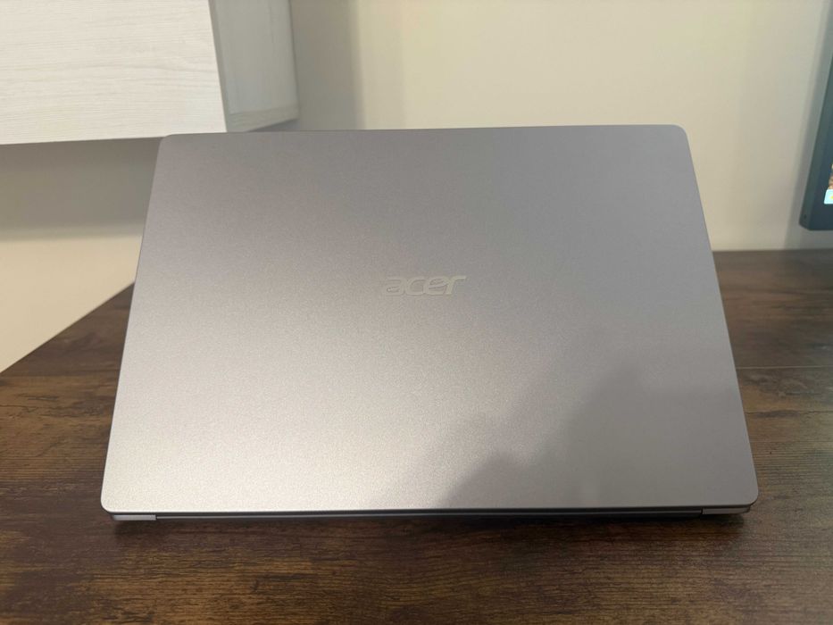 Лаптоп Acer Swift Intel Pentium SSD 256GB + подсветка