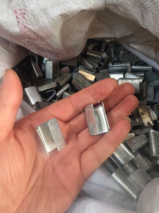 Продается для пэт и пп скоба 220сом