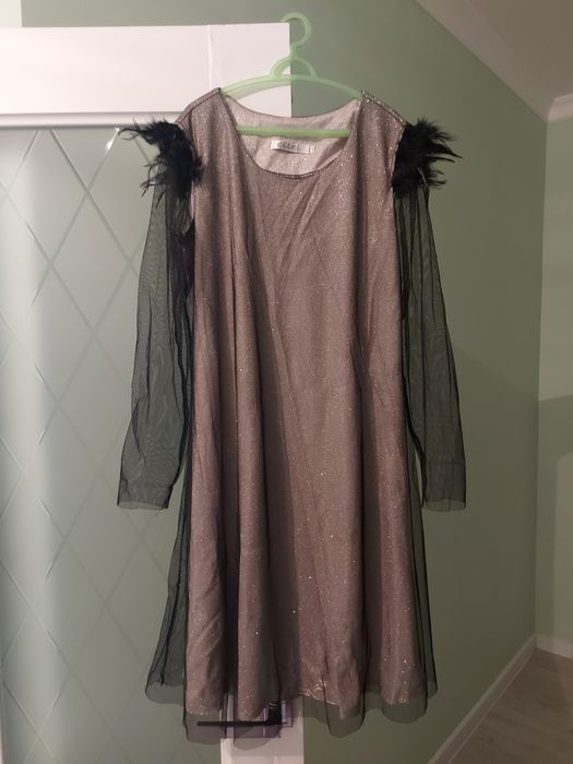 Продам    платье