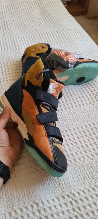 Vand pantofi ghete sport Adidas Vadawam 326 Kid Cudi, marime 42 2/3