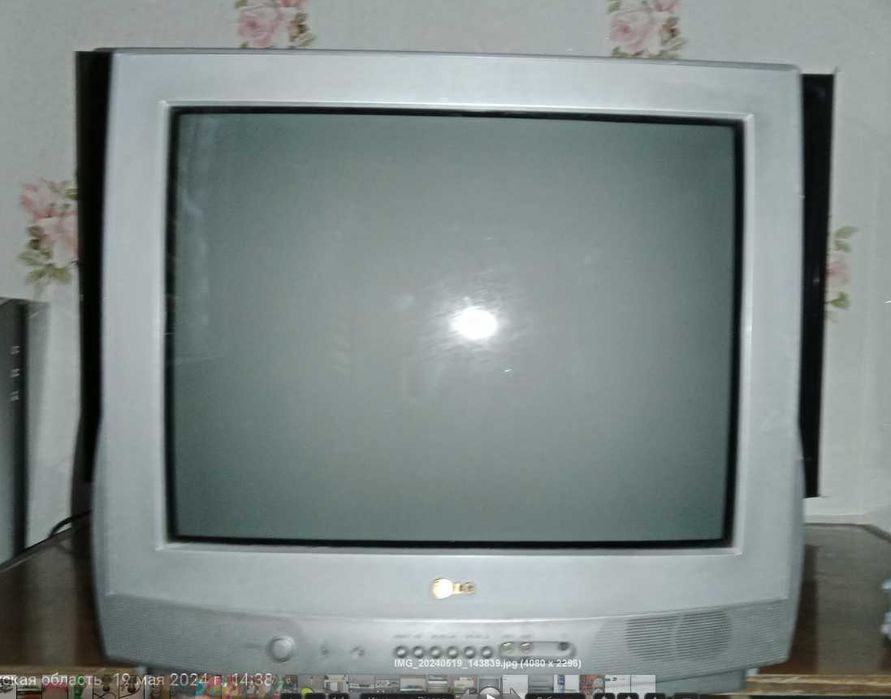 Продам Телевизоры SAMSUNG и LG