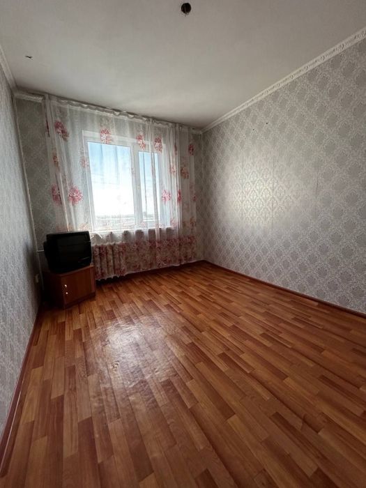 Продам 3 комнатную квартиру
