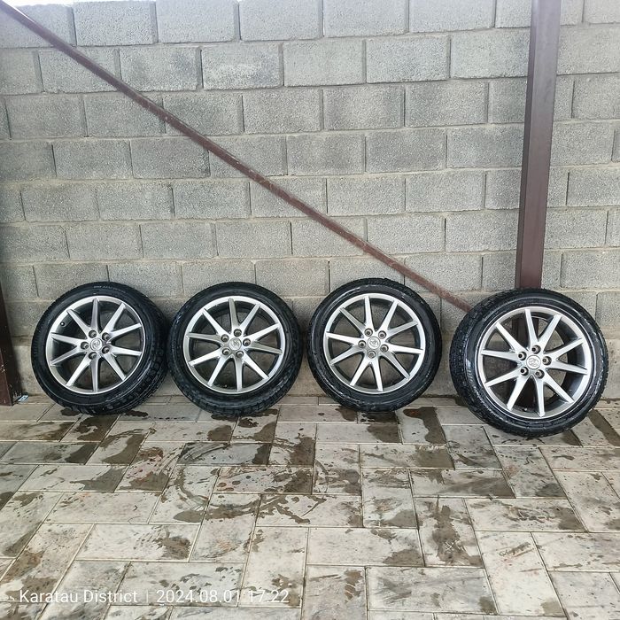 Шина на все камри