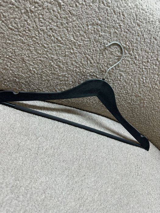 Оборудование для магазина одежды