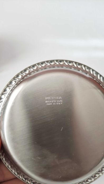 Нов комплект от 6 бр.поставки за чаши от неръждаема стомана