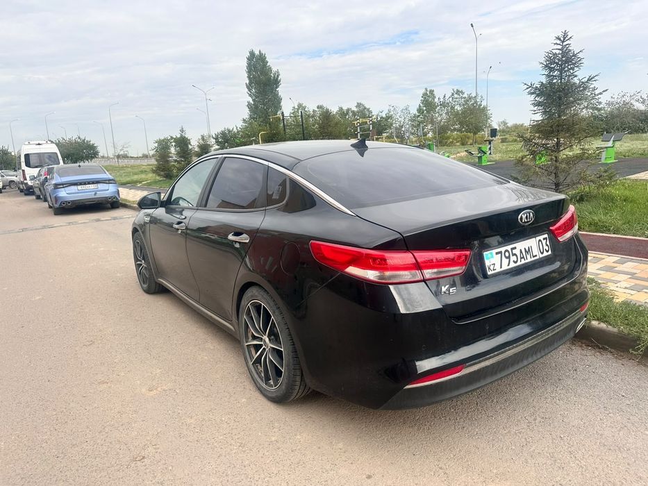 Kia k5 2015 года