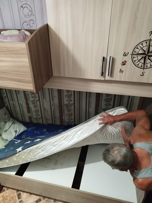 Мебель в детскую комнату