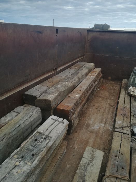 Продам шпалы деревянные